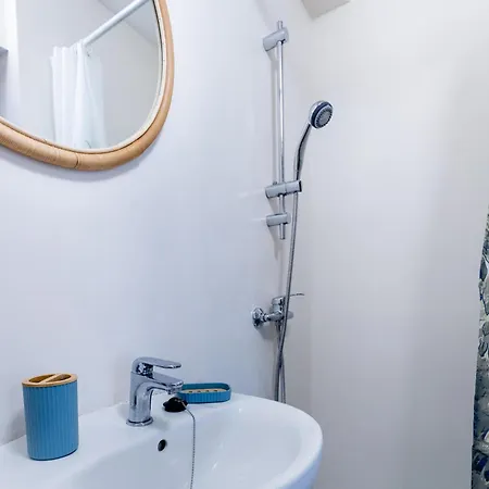 1j. Cozy Flores With Pool Apartment *