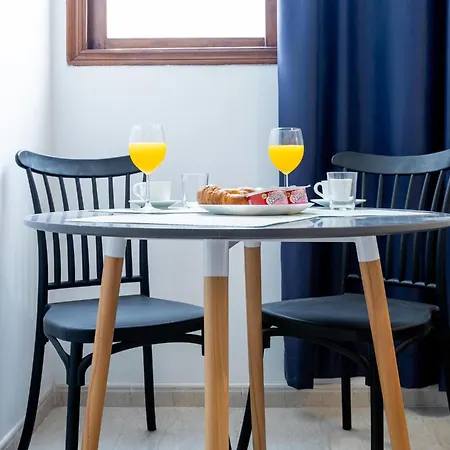 1j. Cozy Flores With Pool Costa Adeje (Tenerife)